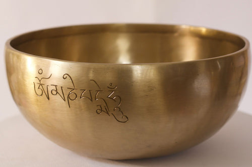 Compassion Mantra Tibetan Singing bowl - [8.2" , F3# 180Hz]